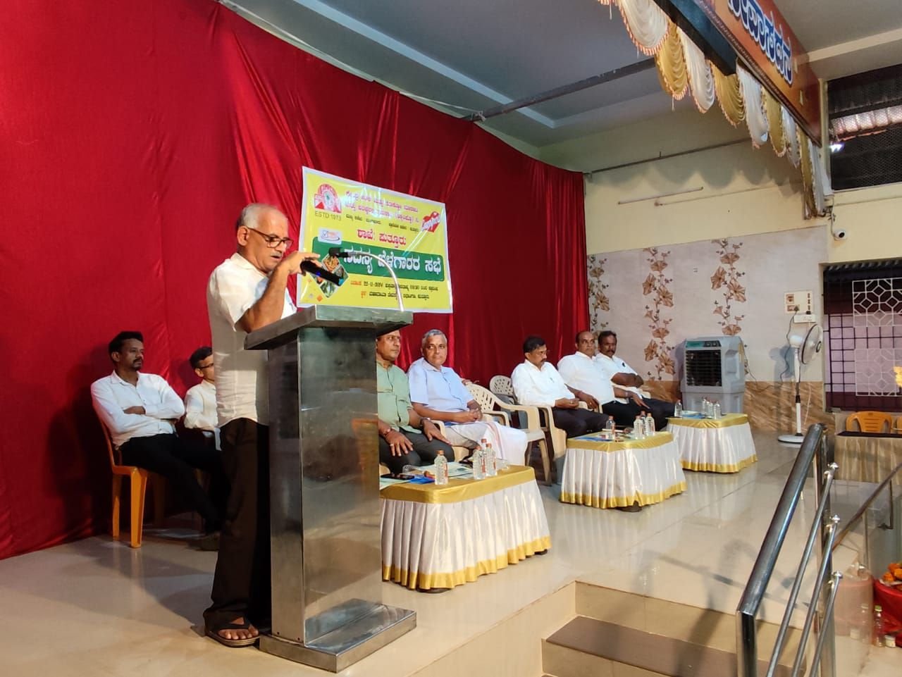 ಕೋತಿ ಕಾಟಕ್ಕೆ ಅಂಡಮಾನ್ ದ್ವೀಪದ ಪರಿಹಾರ!! ಮಣ್ಣು ತಪಾಸಣೆಗೆ ಪುತ್ತೂರಿನಲ್ಲಿ ಮೊಬೈಲ್ ಕೇಂದ್ರ | ಕ್ಯಾಂಪ್ಕೋದ ನವೀಕೃತ ಪುತ್ತೂರು ಕಚೇರಿ ಉದ್ಘಾಟನಾ ಸಮಾರಂಭದಲ್ಲಿ ಕೊಡ್ಗಿ