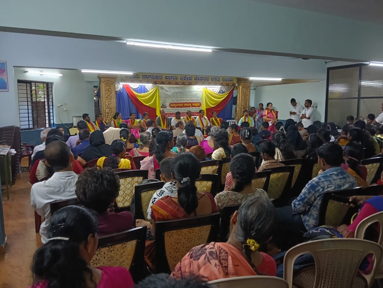 ಹೀಗೊಂದು ವಿಶಿಷ್ಠ ಕಾರ್ಯಕ್ರಮ – ದಿವ್ಯಾಂಗಜನ ಸಾಹಿತ್ಯ ಸಂಭ್ರಮ| ವಿಶ್ವ ವಿಕಲಚೇತನರ ದಿನಾಚರಣೆ ಪ್ರಯುಕ್ತ ಸಾಹಿತ್ಯ ಕಾರ್ಯಕ್ರಮದಲ್ಲಿ ಮಿಂದೆದ್ದ ವಿಶೇಷಚೇತನರು