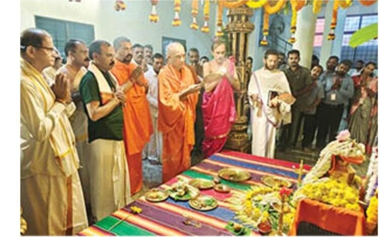 ಒಕ್ಕಲಿಗ ಗೌಡ ಸಂಘದ ವಾರ್ಷಿಕ ಸಮಾವೇಶ-ಒಕ್ಕಲಿಗ ಸ್ವಸಹಾಯ ಸಂಘದ ದಶಮಾನೋತ್ಸವದಲ್ಲಿ ಡಾ.ಶ್ರೀನಿರ್ಮಲಾನಂದನಾಥ ಸ್ವಾಮೀಜಿ