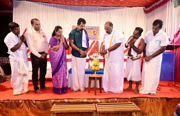 ದಂಬೆತ್ತಿಮಾರ್ ಮಾಯಿಕಾರೆ ಅಜ್ಜೆ ಶ್ರೀ ಕೊರಗತನಿಯ ಕ್ಷೇತ್ರದಲ್ಲಿ 4ನೇ ವರ್ಷದ ನೇಮೋತ್ಸವ | ಧಾರ್ಮಿಕ ಸಭಾ ಕಾರ್ಯಕ್ರಮದಲ್ಲಿ ವಿವಿಧ ಕ್ಷೇತ್ರದ ಸಾಧಕರಿಗೆ ಸನ್ಮಾನ