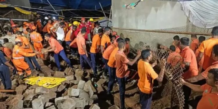 temple wall fall down