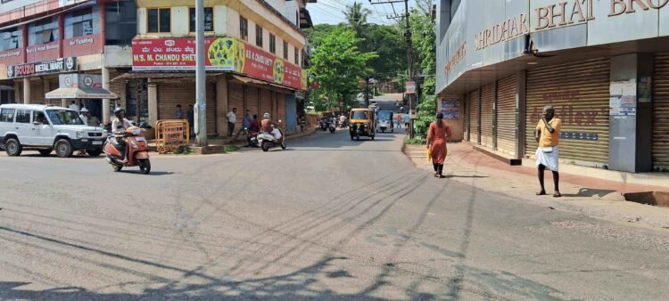 ಪುತ್ತೂರು ಪೇಟೆಗೂ ತಟ್ಟುತ್ತಿದೆ ಬಂದ್ ತೀವ್ರತೆ!