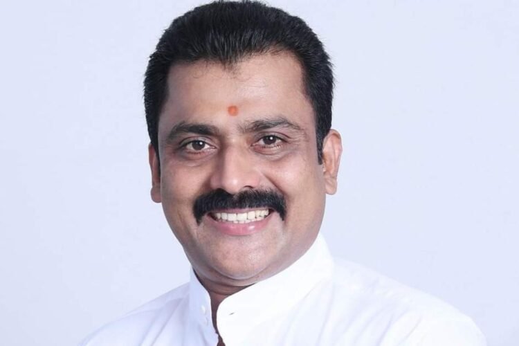 ಮಹಿಳಾ ಕಾಲೇಜು ಪ್ರಾಂಶುಪಾಲರ ಅಮಾನತು: ‘ಒಣ ಪ್ರತಿಷ್ಠೆ ರಾಜಕಾರಣ’ ಶಾಸಕ ಕಿಶೋರ್ ಕುಮಾರ್ ಆಕ್ರೋಶ