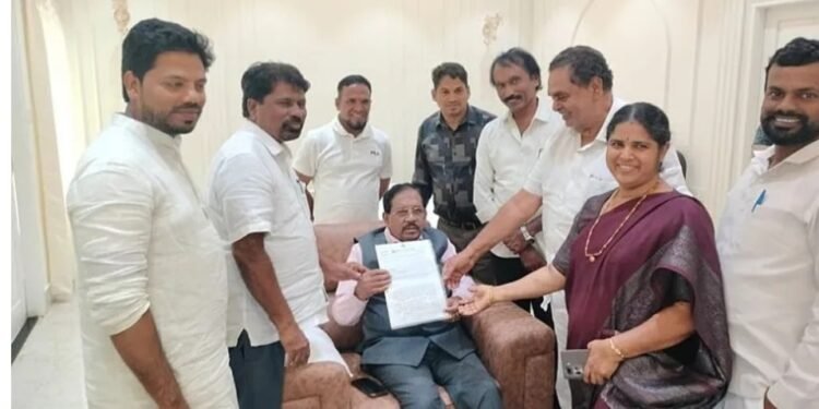 ಕರಾವಳಿ ಜಿಲ್ಲೆಗಳ ಸಮಗ್ರ ಅಭಿವೃದ್ಧಿಗೆ ಸಿಎಂಗೆ ಮನವಿ