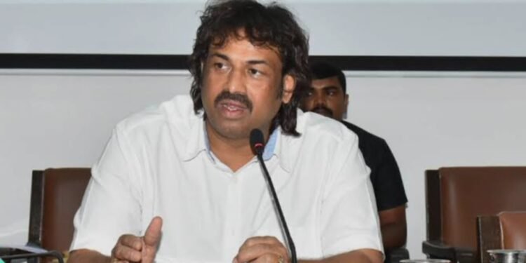 16 ವರ್ಷದೊಳಗಿನ ವಿದ್ಯಾರ್ಥಿಗಳಿಗೆ ಮೊಬೈಲ್ ನಿಷೇಧ? ಸರ್ಕಾರದ ಗಂಭೀರ ಚಿಂತನೆ