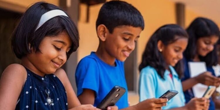 ಮಕ್ಕಳ ರಕ್ಷಣೆಗೆ ಮಹತ್ವದ ನಿರ್ಧಾರ ಪ್ರಕಟಿಸಿದ ಸರ್ಕಾರ |  ಮೊಬೈಲ್ ಬ್ಯಾನ್ ಜೊತೆಗೆ ಹಲವು ಸುಧಾರಣಾ ಕ್ರಮಗಳು!