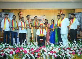 ಮಾದಕ ಮುಕ್ತ ಕರ್ನಾಟಕ ನಿರ್ಮಾಣ ಪ್ರತಿಯೊಬ್ಬ ನಾಗರಿಕನ ಜವಾಬ್ದಾರಿ: ಅನಿಲ್ ಭೂಮಾರೆಡ್ಡಿ | ದಕ್ಷಿಣ ಕನ್ನಡ ಜಿಲ್ಲಾ ಪೊಲೀಸ್, ಪುತ್ತೂರು ತಾಲೂಕು ಕನ್ನಡ ಸಾಹಿತ್ಯ ಪರಿಷತ್ತು, ರೋಟರಿ ಕ್ಲಬ್ ಪುತ್ತೂರು ಯುವದ ಆಶ್ರಯದಲ್ಲಿ ಪ್ರಬಂಧ ಸ್ಪರ್ಧಾ ವಿಜೇತರಿಗೆ ಬಹುಮಾನ