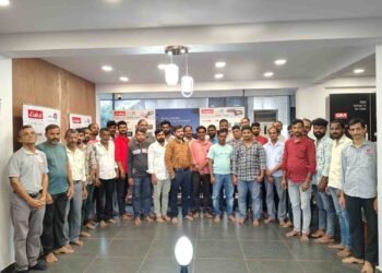 ಮೈತ್ರಿ ಎಲೆಕ್ಟ್ರಿಕ್ ಕಂಪನಿಯಲ್ಲಿ ಲಿಷಾ ಉತ್ಪನ್ನಗಳ ಪ್ರಾತ್ಯಕ್ಷಿಕೆ, ಮಾಹಿತಿ ಕಾರ್ಯಾಗಾರ