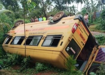 school_bus