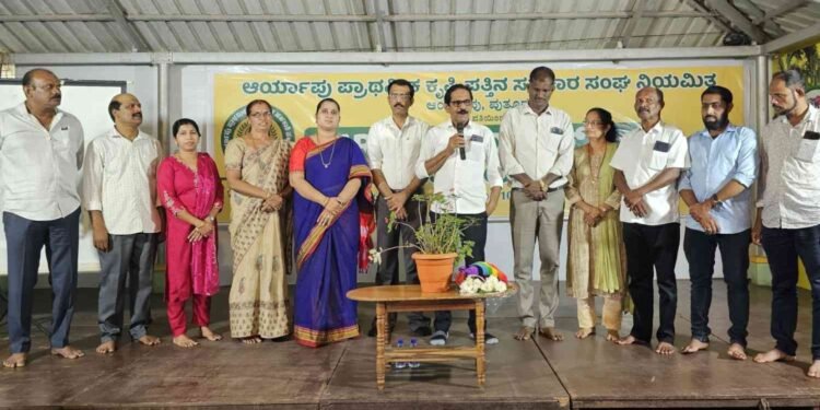 ಆರ್ಯಾಪು ಸಹಕಾರ ಸಂಘದಲ್ಲಿ ಎಸ್.ಐ.ಆರ್. ಮಾಹಿತಿ ಕಾರ್ಯಾಗಾರ | ಇನ್ನು ಸರಕಾರಿ ಸೌಲಭ್ಯಕ್ಕೆ ಮತದಾರರ ಪಟ್ಟಿಯಲ್ಲಿ ಹೆಸರಿರುವುದು ಅಗತ್ಯ: ಮಹಮ್ಮದಾಲಿ