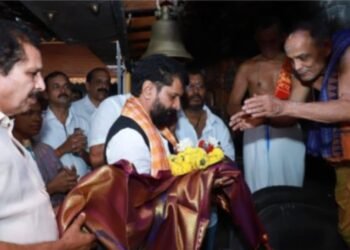 ‘ಹತ್ತೂರ ಒಡೆಯ, ಪುತ್ತೂರ ಮುತ್ತು’ ಸನ್ನಿಧಿಗೆ ಸಿ.ಟಿ. ರವಿ ಭೇಟಿ