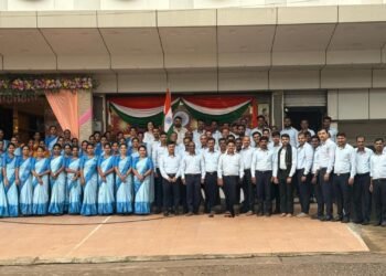 ಪುತ್ತೂರು: ಜಿ.ಎಲ್. ಆಚಾರ್ಯ ಜ್ಯುವೆಲ್ಲರ್ಸ್ನಲ್ಲಿ ಸಂಭ್ರಮದ ಸ್ವಾತಂತ್ರ್ಯೋತ್ಸವ ಆಚರಣೆ
