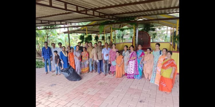 ಪುತ್ತೂರು: ಮಹಾಲಿಂಗೇಶ್ವರ ದೇವಸ್ಥಾನದ ಮೂಲನಾಗನ ಕಟ್ಟೆಯಲ್ಲಿ ಸ್ವಚ್ಛತಾ ಕಾರ್ಯಕ್ರಮ