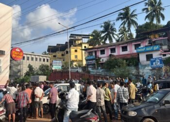 ಪುತ್ತೂರು ಘಟನೆ: ಪೊಲೀಸ್ ಸಿಬ್ಬಂದಿಗೆ ಆಲ್ಕೋಮೀಟರ್ ಪರೀಕ್ಷೆ, ಮದ್ಯಪಾನ ಮಾಡಿಲ್ಲ ಎಂದು ದೃಢ