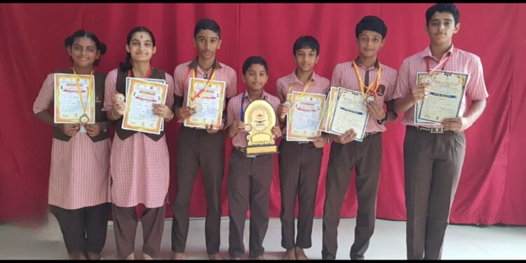 ರಾಜ್ಯಮಟ್ಟದ ಈಜು ಸ್ಪರ್ಧೆಯಲ್ಲಿ ಅಂಬಿಕಾ ವಿದ್ಯಾಲಯದ ವಿದ್ಯಾರ್ಥಿಗಳ ಮಿಂಚಿನ ಸಾಧನೆ; ಹಲವು ಪದಕಗಳ ಬೇಟೆ